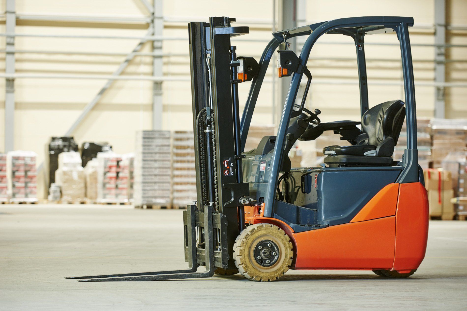 Facts to Know About Renting a Forklift The AA Auto Bay Blog